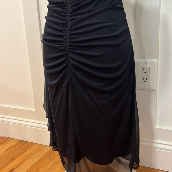 Navy blue formal dress - Picture 9 of 12